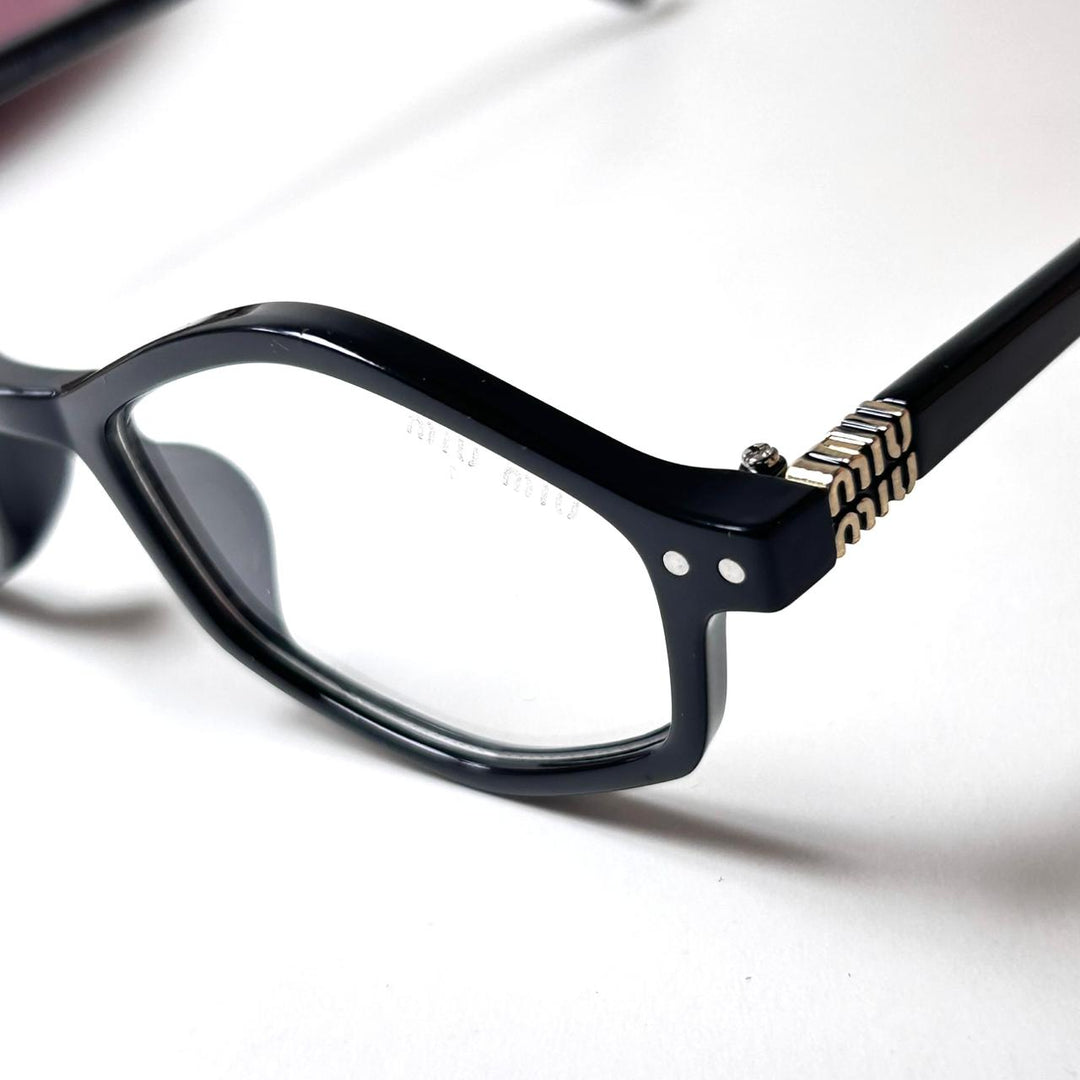 Miu Miu Regard Geo - Black Nude - Giiz store