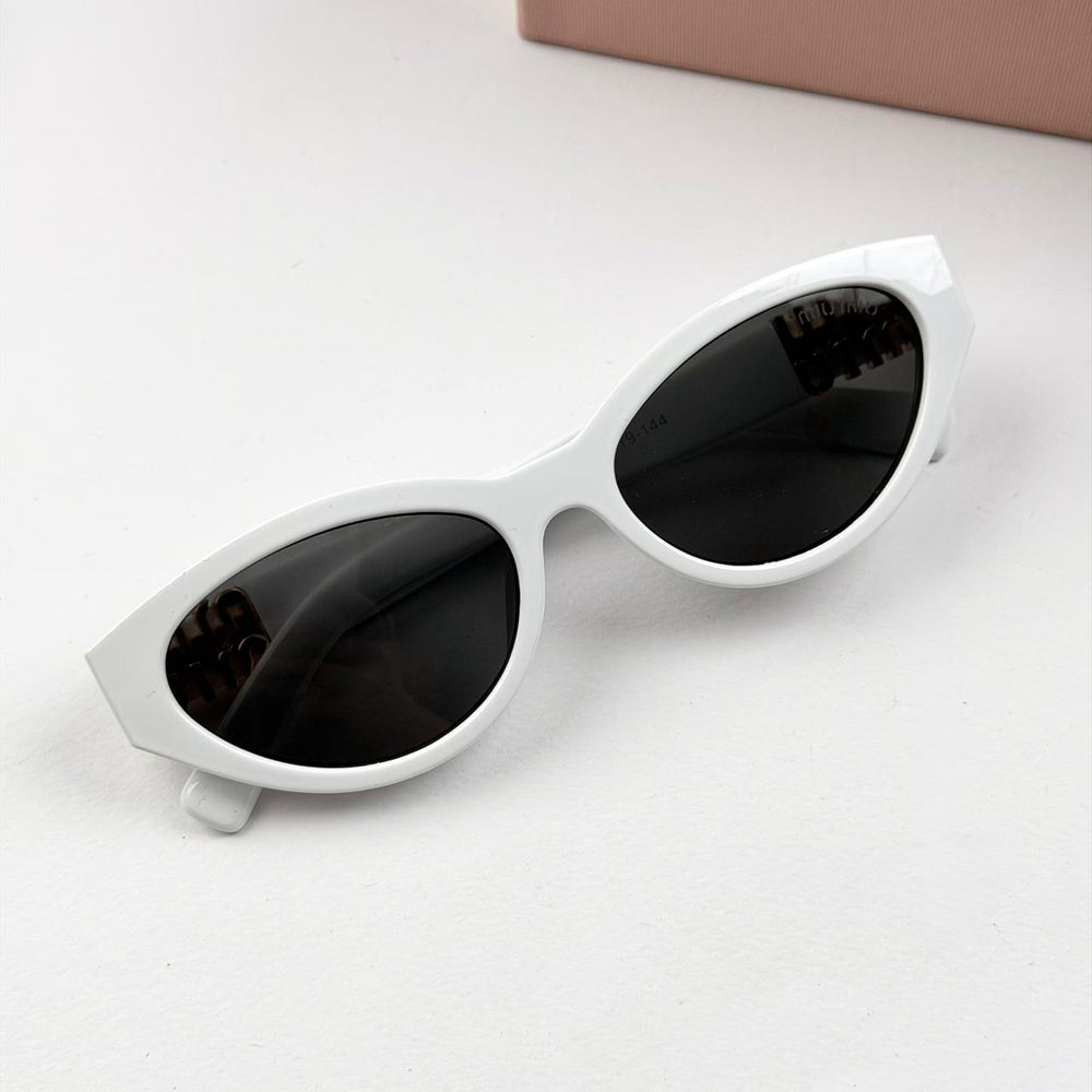 Miu Miu SMUA04 Cat Eye - White - Giiz store