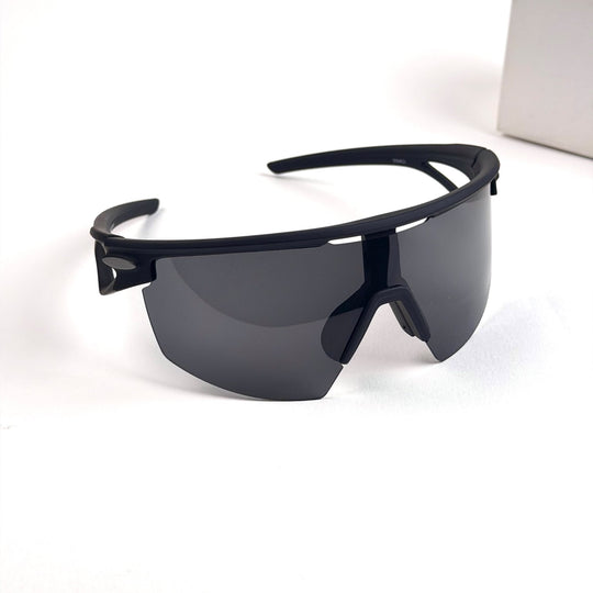 Oakley Sport Shield – Matte Black Smoke - Giiz store