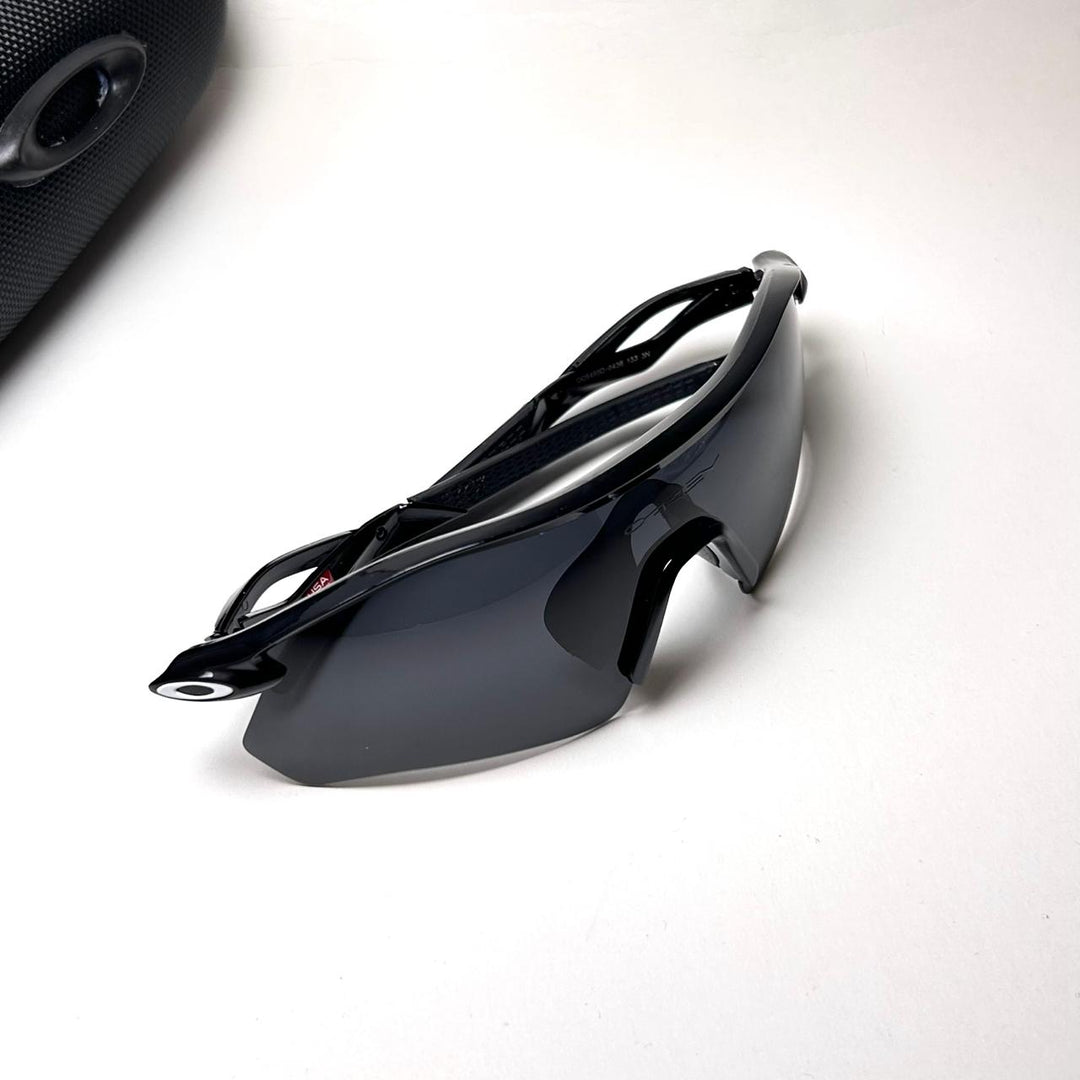 Oakley Vortex Shield PRIZM 9495D - Black - Giiz store