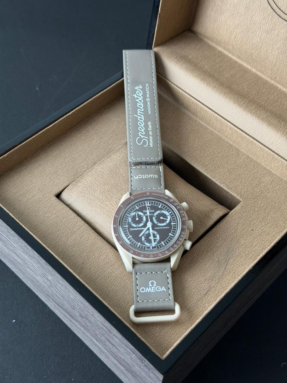 Omega × Swatch MoonSwatch – Mission on Earth Arctic Edition - Giiz store