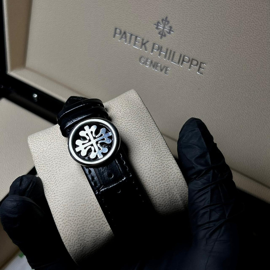 Patek Philippe Complications Chronograph Alligator Leather Edition – Silver Black - Giiz store