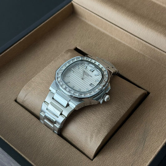 Patek Philippe Crystal Bezel Style – Silver White Dial - Giiz store