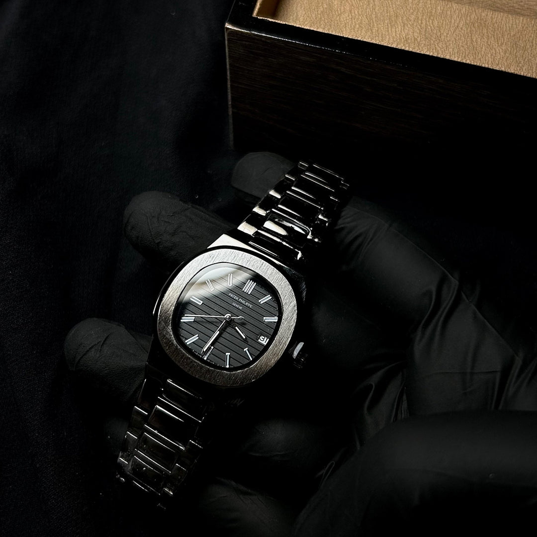 Patek Philippe Nautilus For Her - Full Black - Giiz store