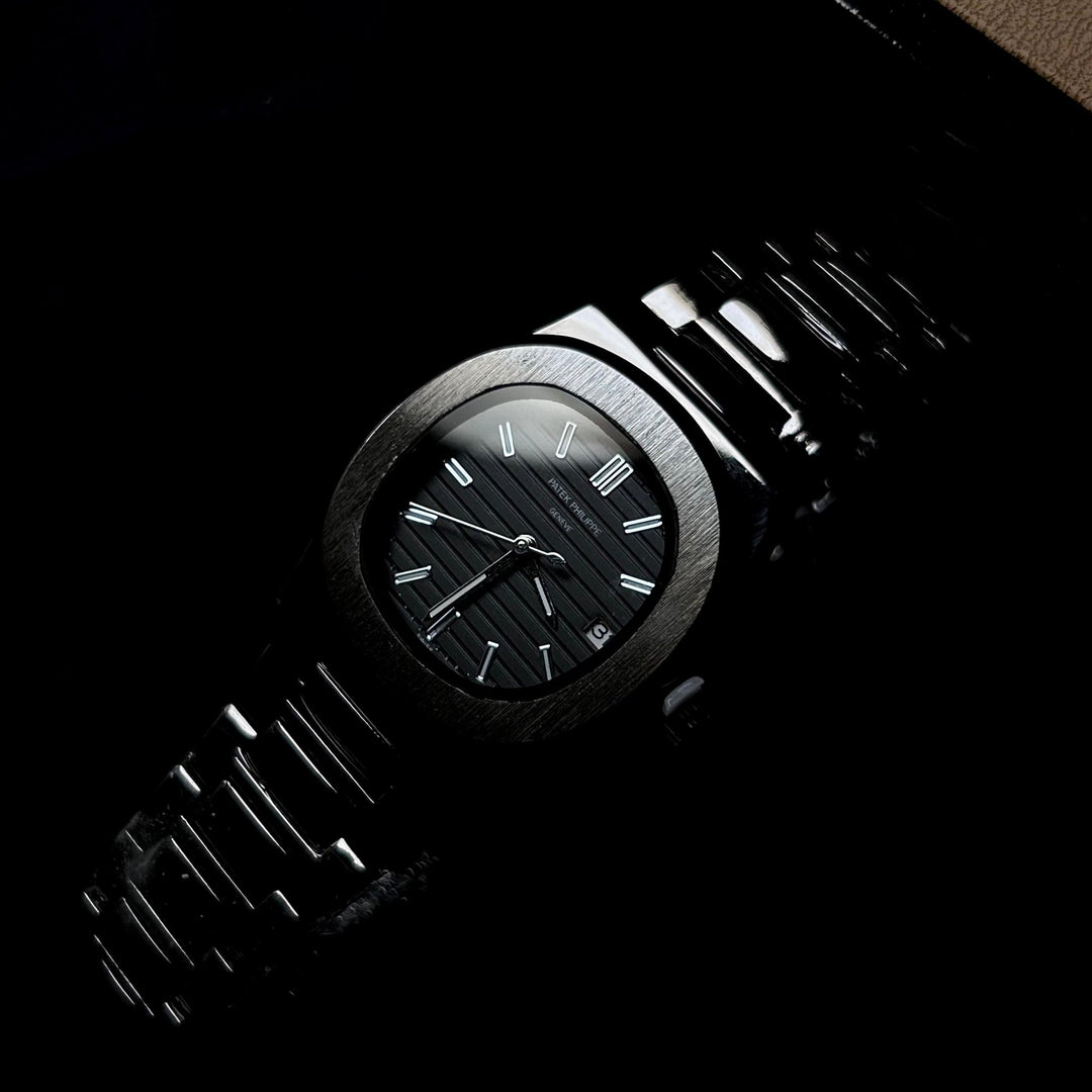 Patek Philippe Nautilus For Her - Full Black - Giiz store