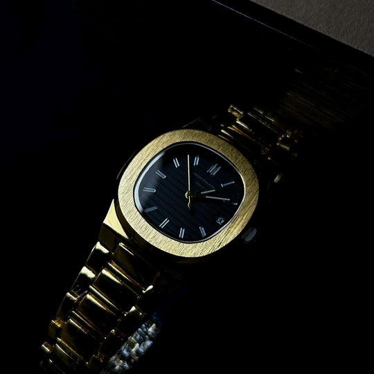 Patek Philippe Nautilus For Her - Golden Black - Giiz store