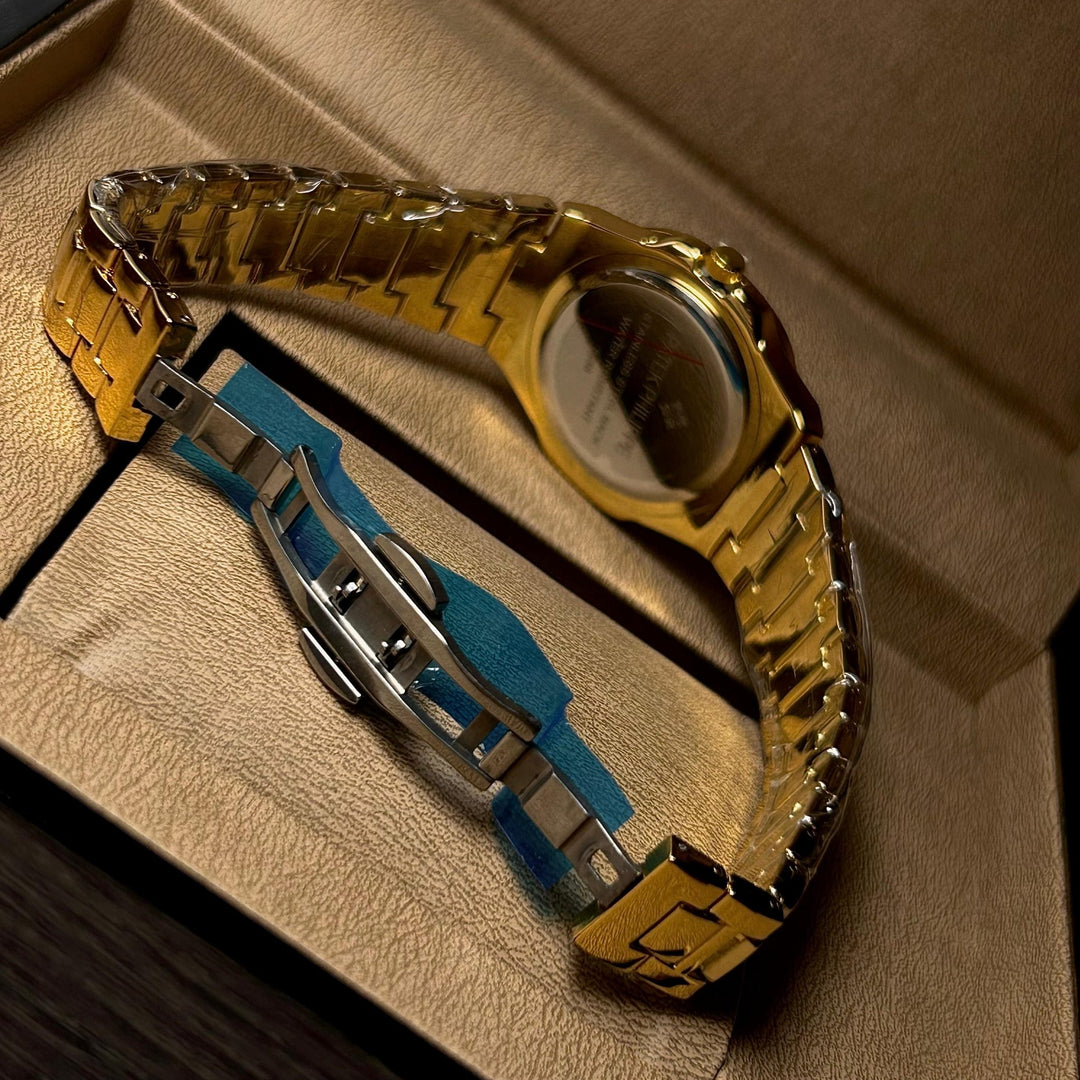 Patek Philippe Nautilus For Her - Golden Black - Giiz store