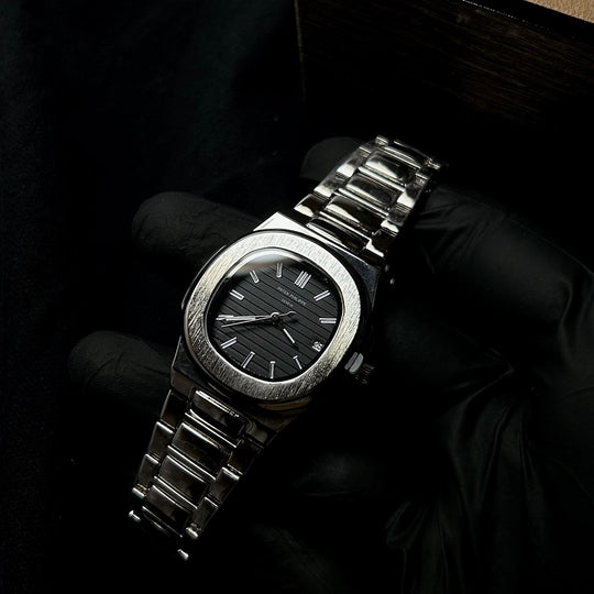 Patek Philippe Nautilus For Her - Silver Black - Giiz store