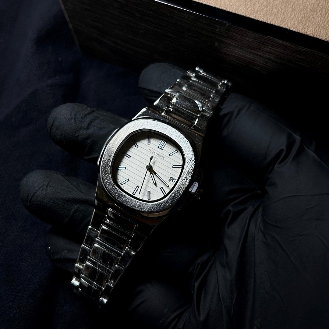 Patek Philippe Nautilus For Her - Silver White - Giiz store