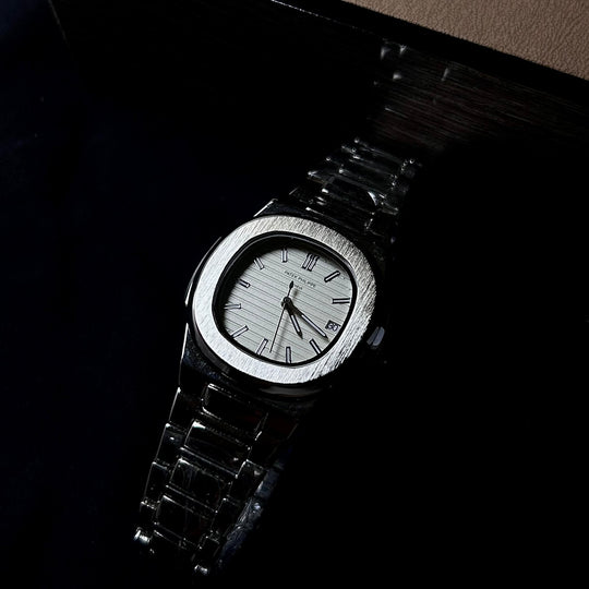 Patek Philippe Nautilus For Her - Silver White - Giiz store