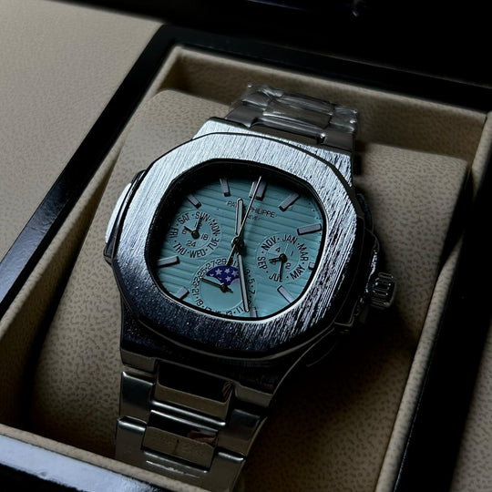 Patek Philippe Nautilus Moonphase – Ice Blue Steel Edition - Giiz store
