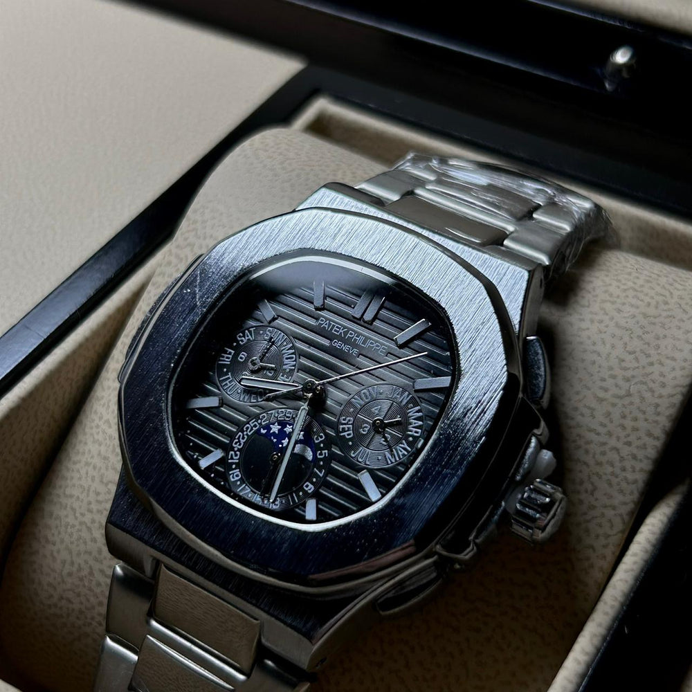 Patek Philippe Nautilus Moonphase – Jet Black Steel Edition - Giiz store