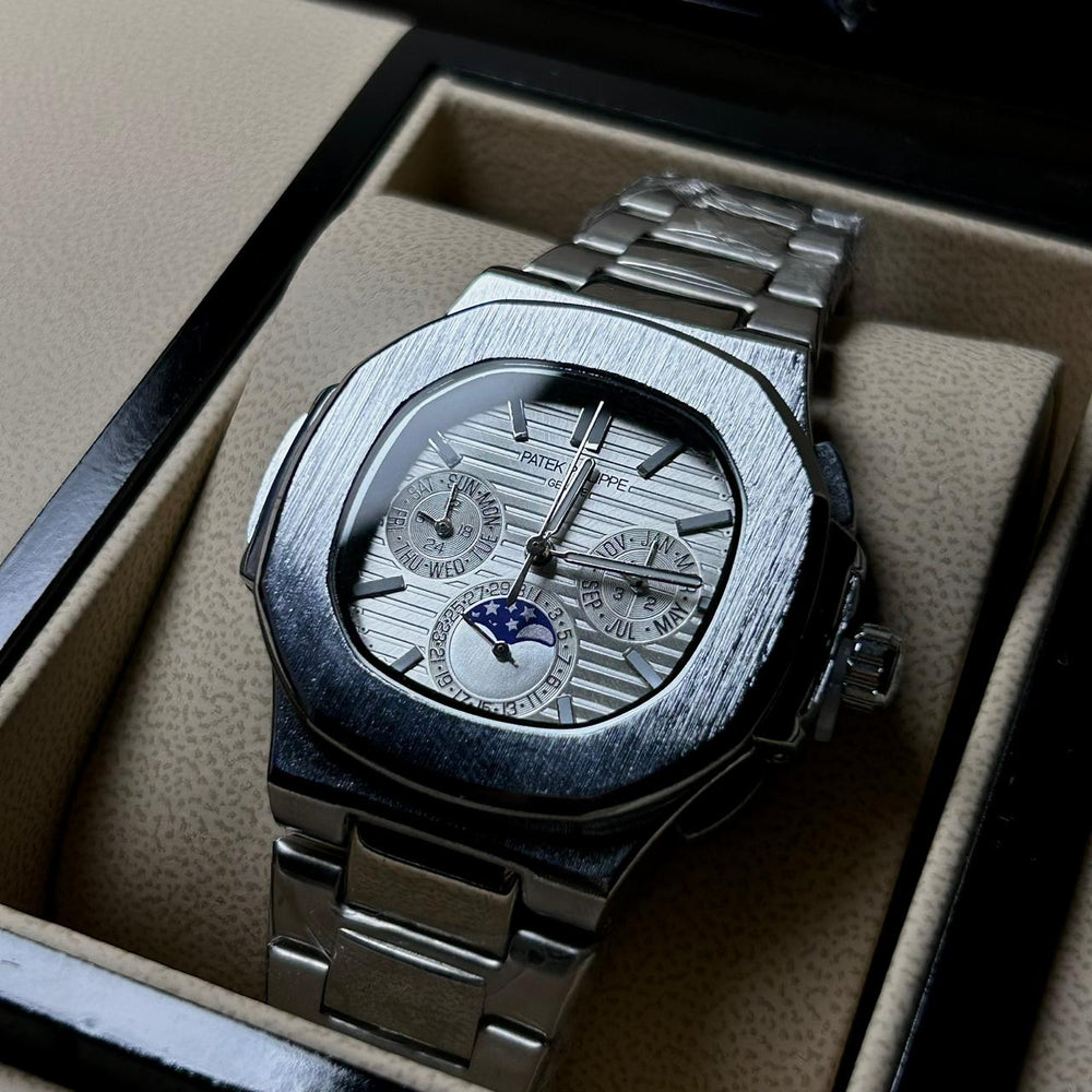 Patek Philippe Nautilus Moonphase – Silver Steel Edition - Giiz store