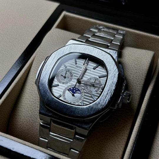 Patek Philippe Nautilus Moonphase – Silver Steel Edition - Giiz store