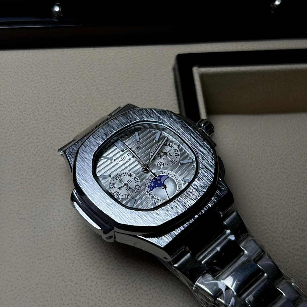 Patek Philippe Nautilus Moonphase – Silver Steel Edition - Giiz store