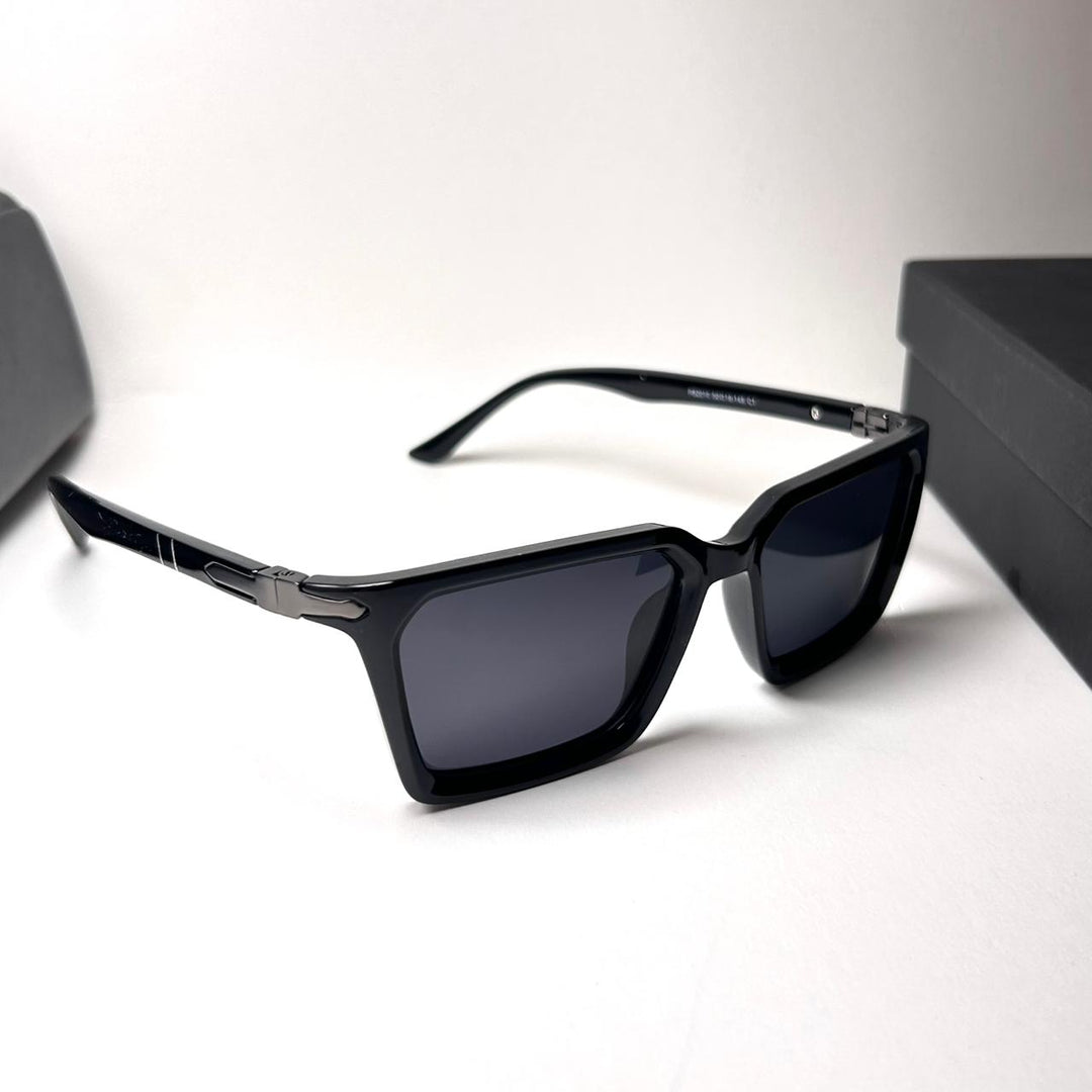 Persol Polarized Square PO3363S - Black Gloss - Giiz store