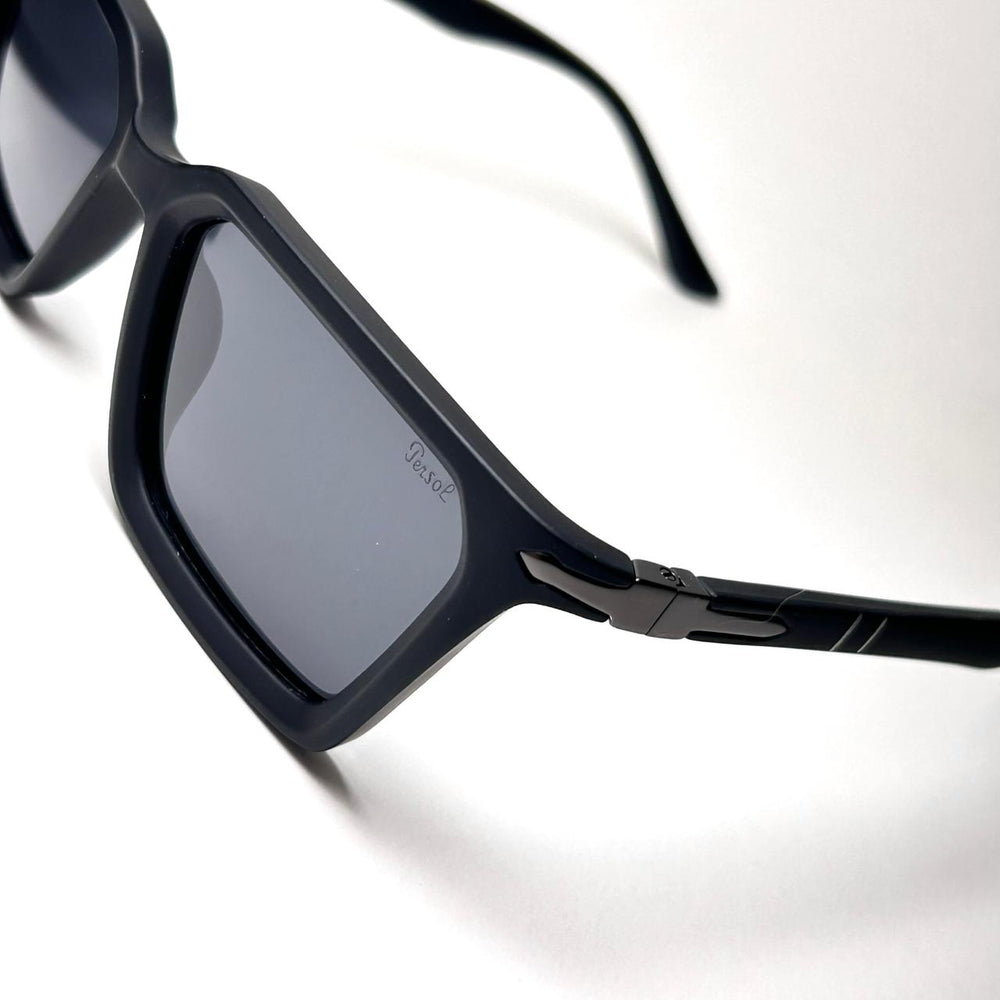 Persol Polarized Square PO3363S - Black Matte - Giiz store