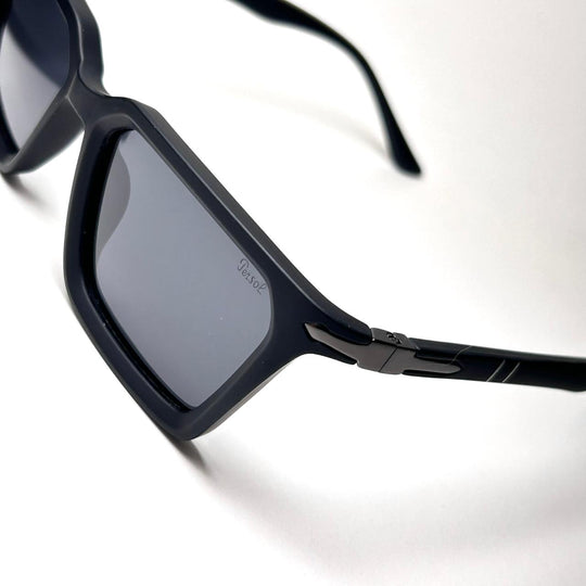Persol Polarized Square PO3363S - Black Matte - Giiz store