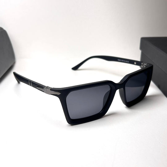 Persol Polarized Square PO3363S - Black Matte - Giiz store