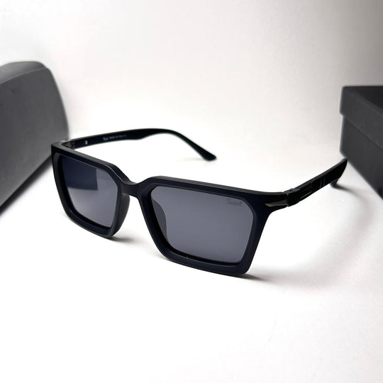 Persol Polarized Square PO3363S - Black Matte - Giiz store