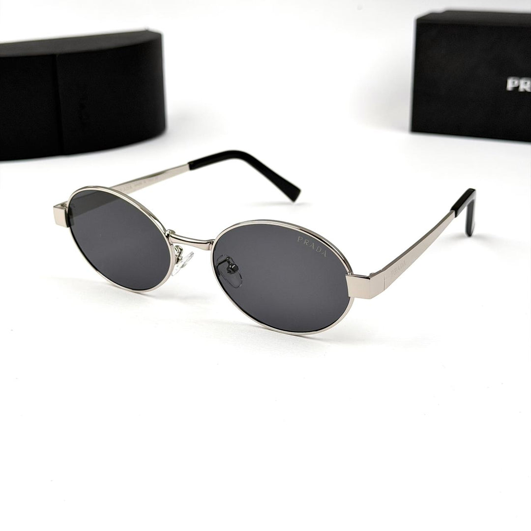Prada Classic Oval - Silver Black - Giiz store