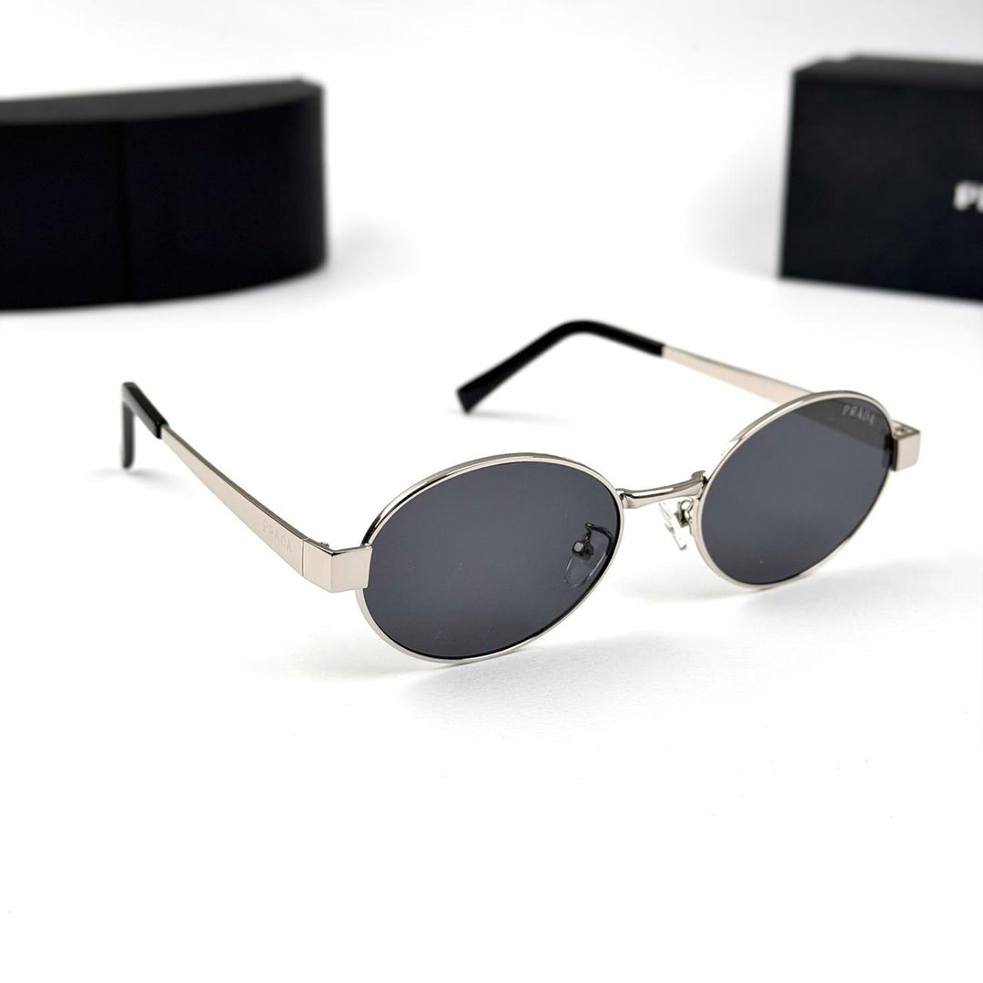 Prada Classic Oval - Silver Black - Giiz store