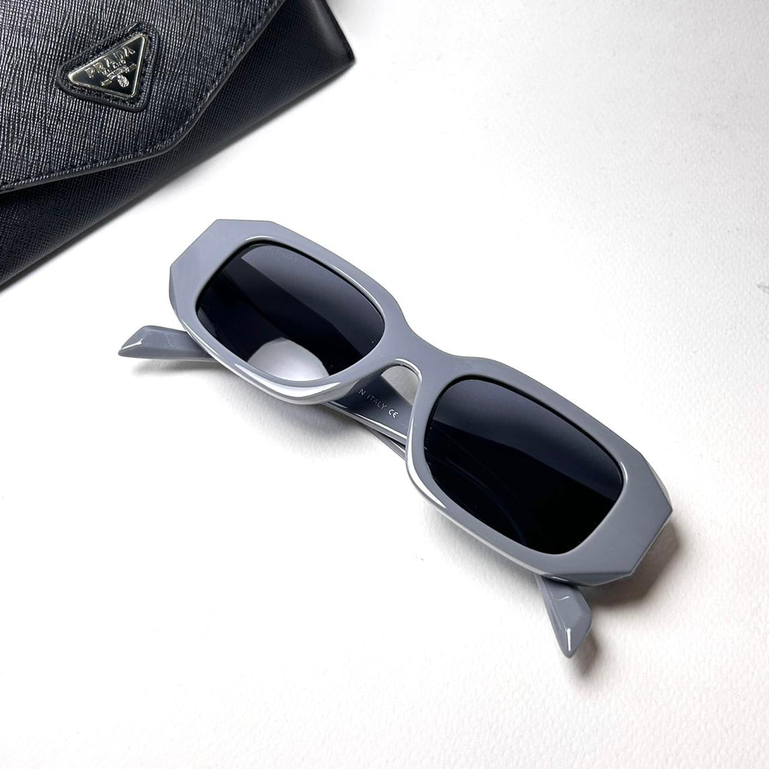 Prada Geometric - Gray Gloss - Giiz store