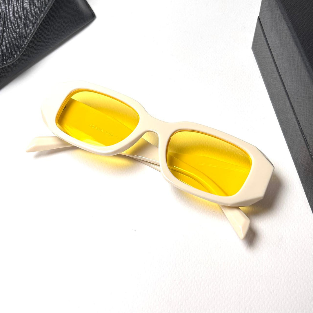 Prada Geometric - Ivory Yellow - Giiz store
