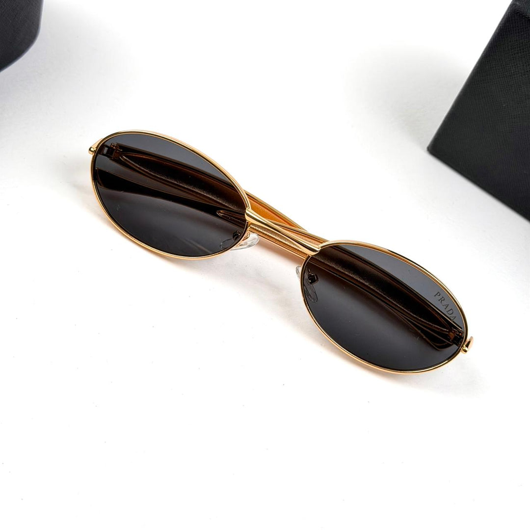 Prada Oval BV1386S - Golden Black - Giiz store
