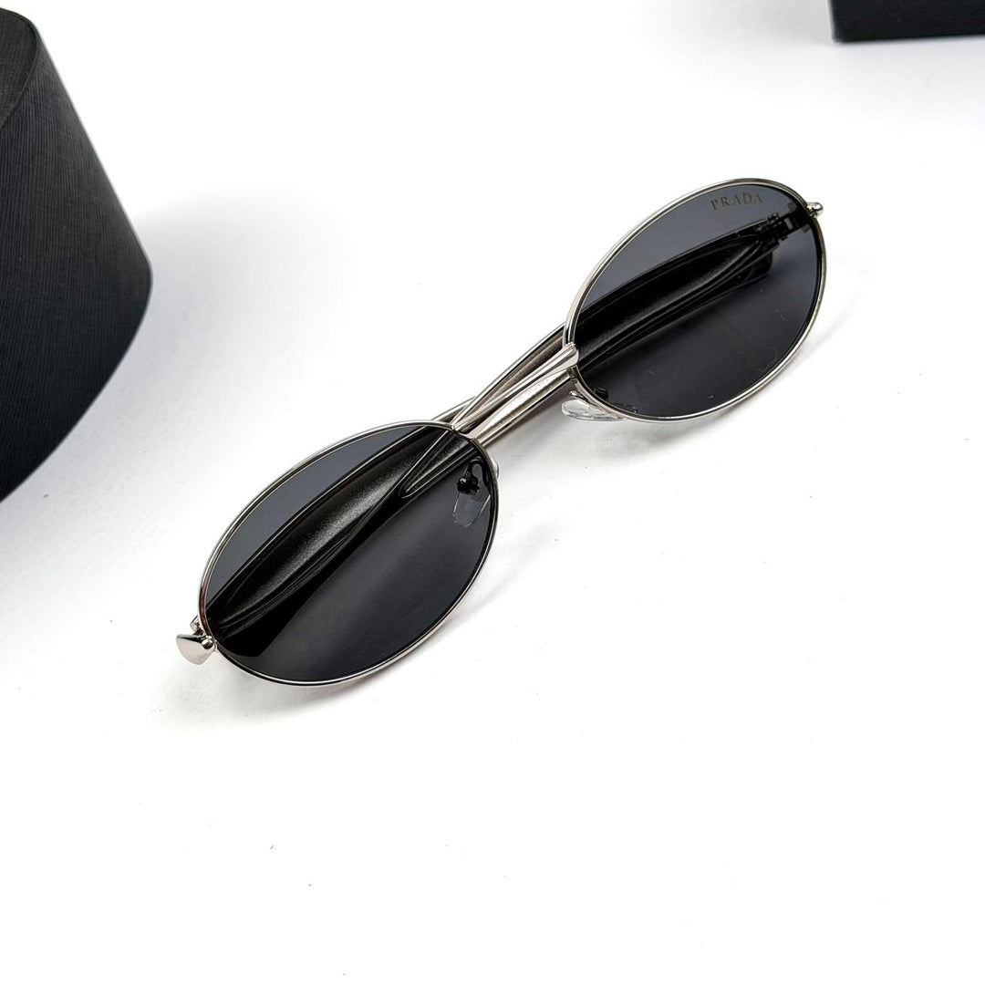 Prada Oval BV1386S - Silver Black - Giiz store