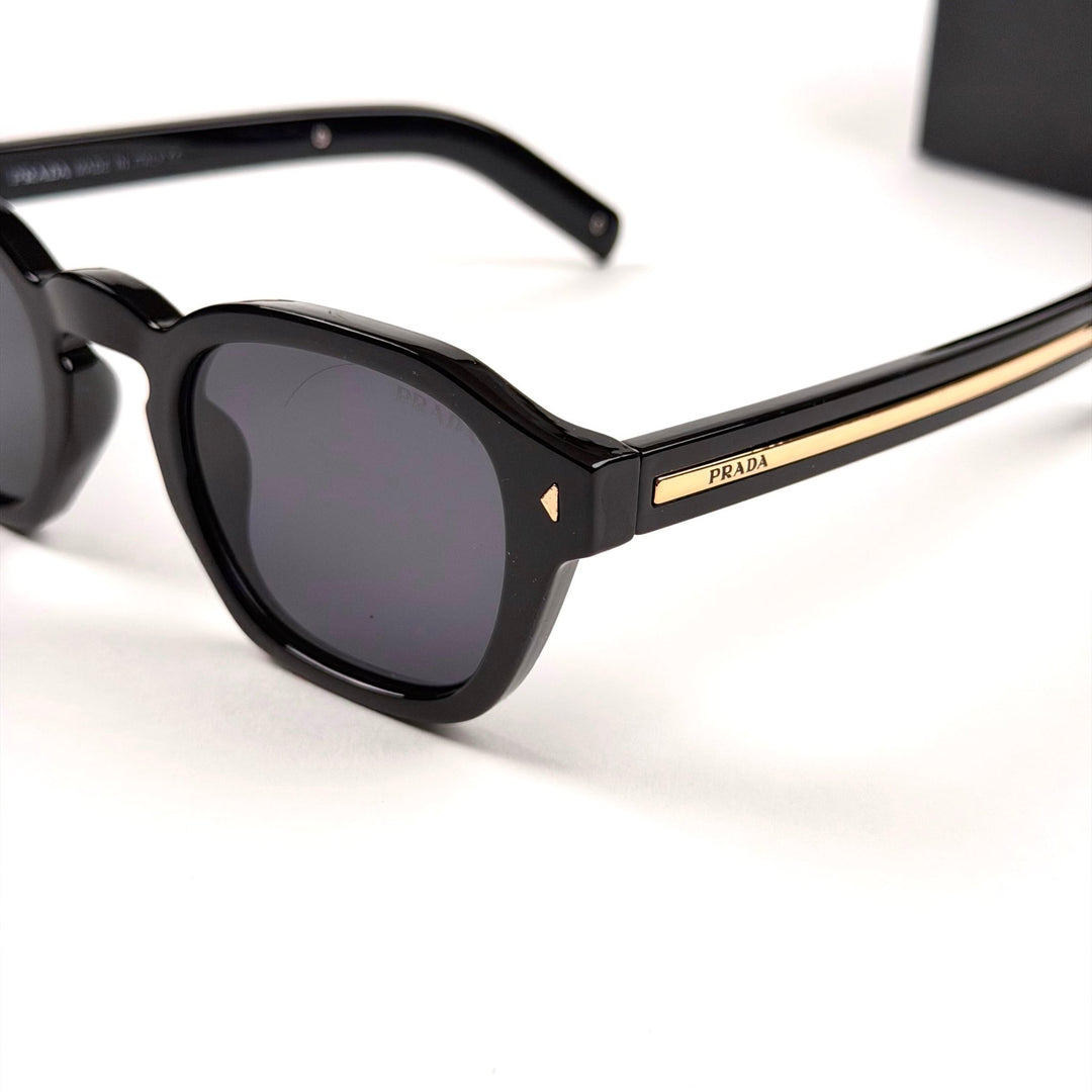 Prada PR A16SD - Black - Giiz store