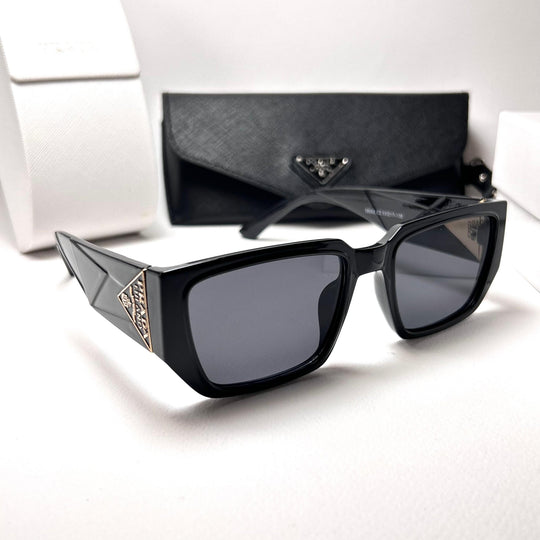 Prada Reactangular PR09ZS - Black - Giiz store