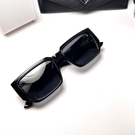 Prada Reactangular PR09ZS - Black - Giiz store