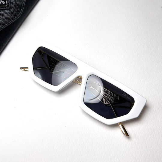 Prada Retro Flat - White - Giiz store