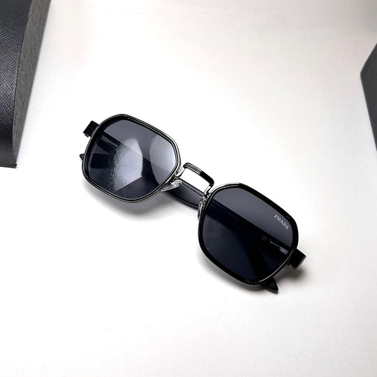 Prada Strato PS T098 - Black - Giiz store