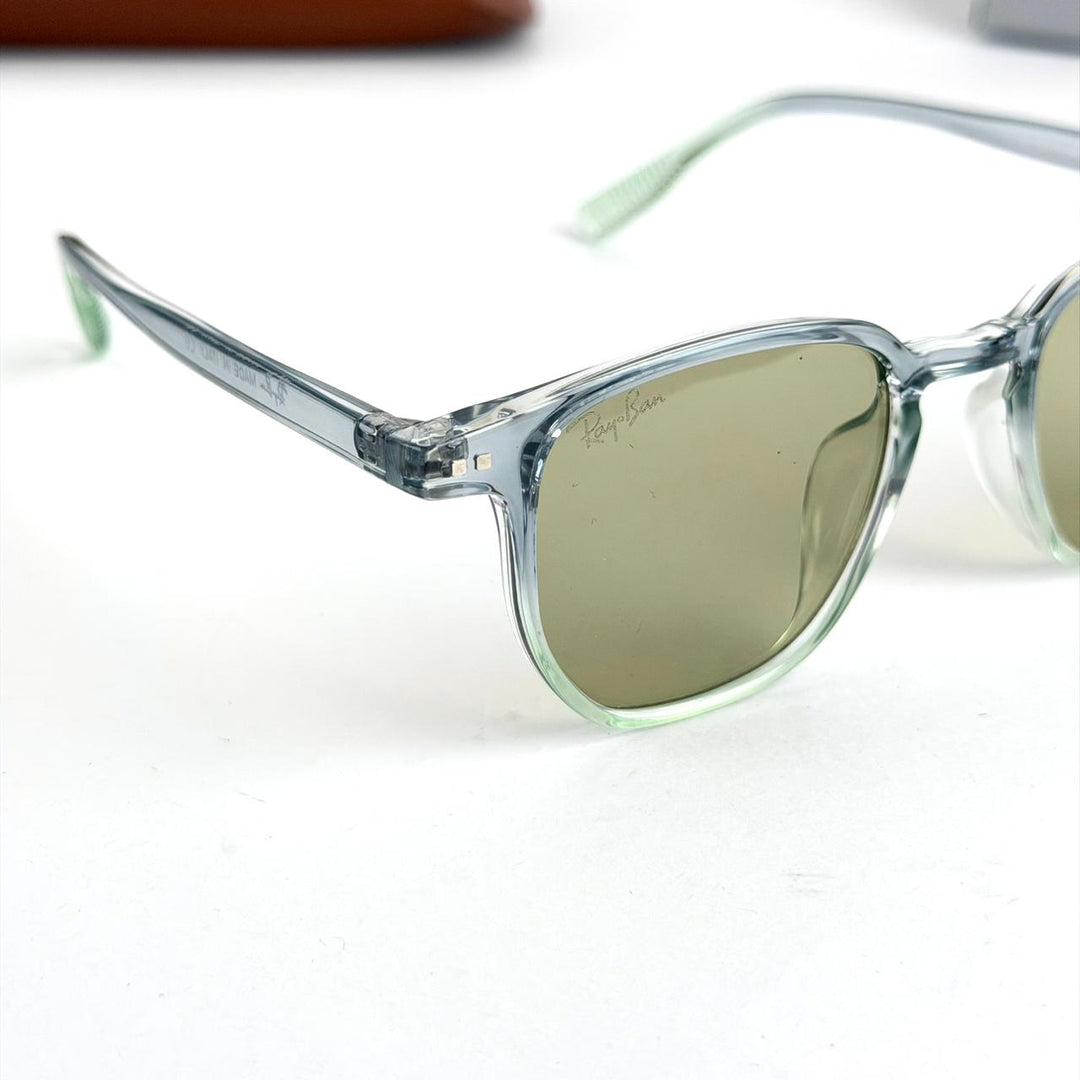 Ray - Ban Chris Classic Crystal Green - Giiz store