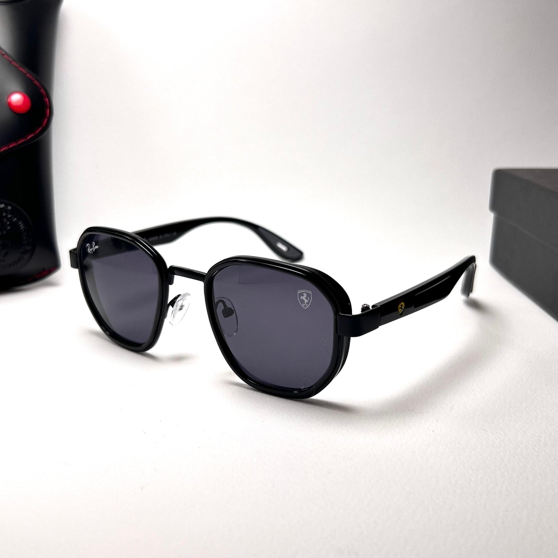 Ray Ban RB3674 Scuderia Ferrari Full Black Giiz store