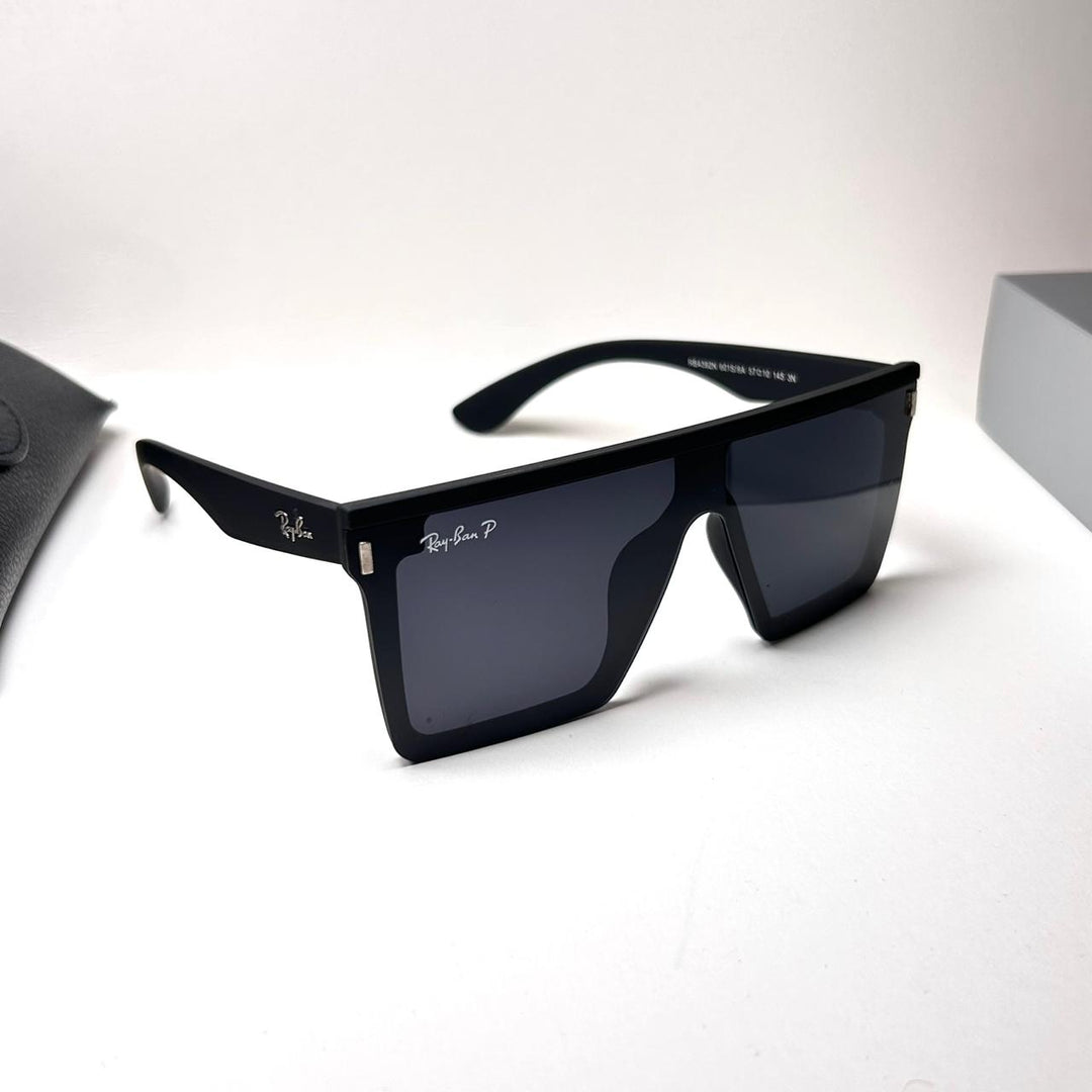 Ray Ban Shield RB4392N - Black - Giiz store