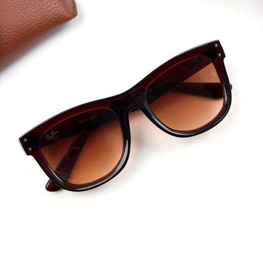 Ray Ban Wayfarer Reverse RB0707S - Brown - Giiz store