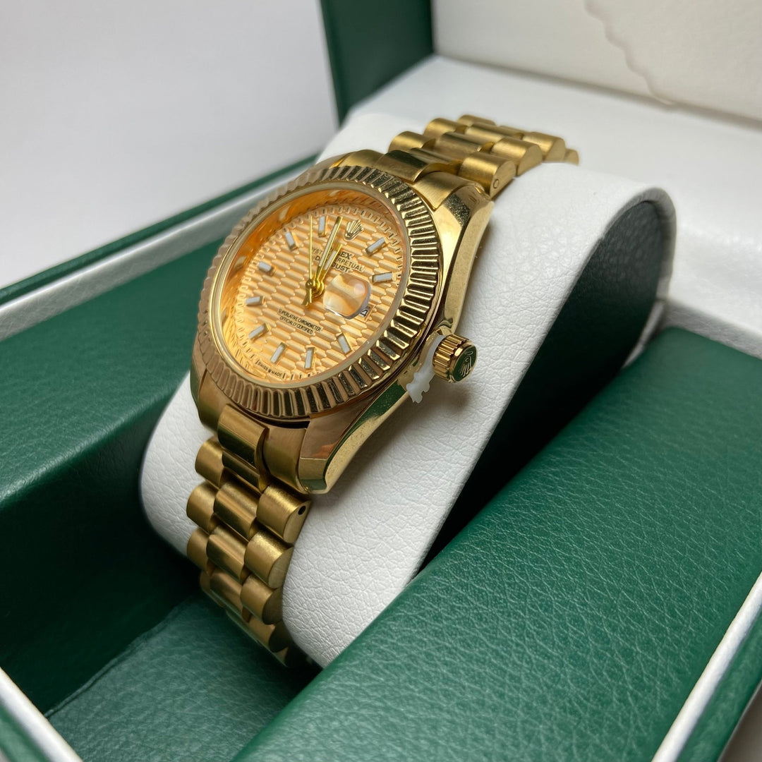 Rolex Date Just For Her - Gold - Tone with Textured Dial - Giiz store