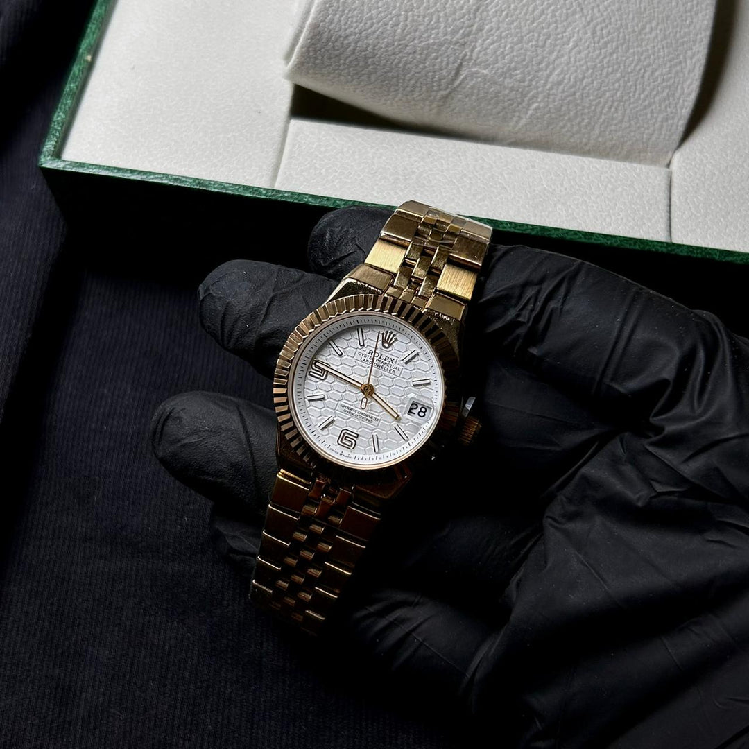 Rolex Datejust 41 Automatic For Her - Golden White - Giiz store