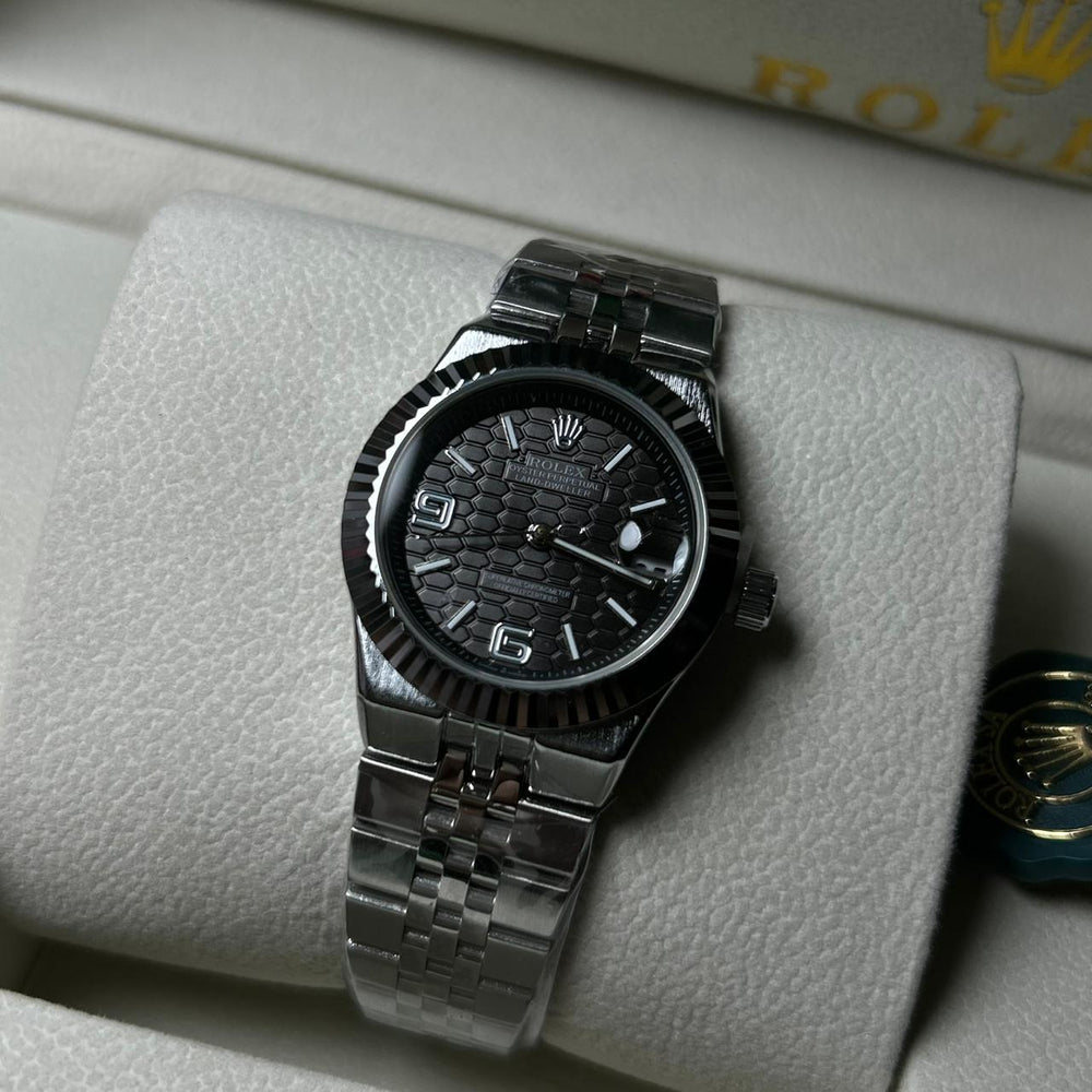 Rolex Datejust 41 Automatic For Her - Silver Black - Giiz store