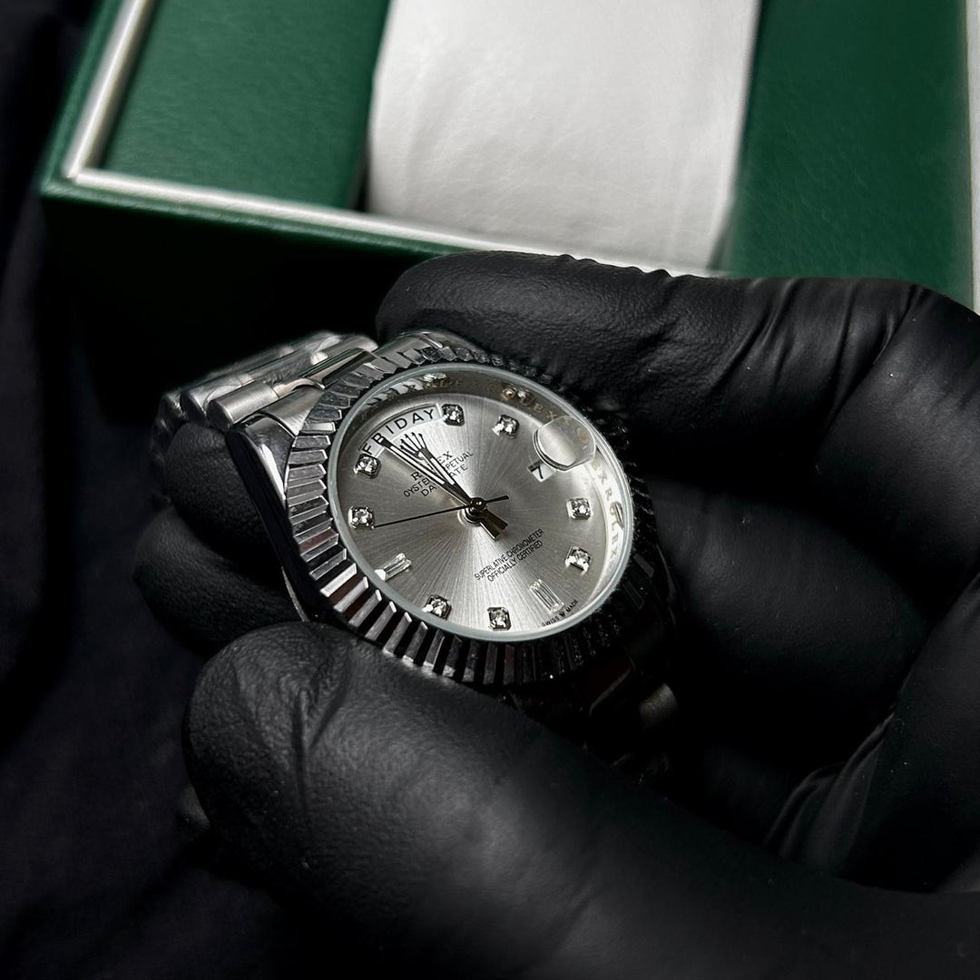 Rolex Diamond Day Date For Her - Silver - Giiz store