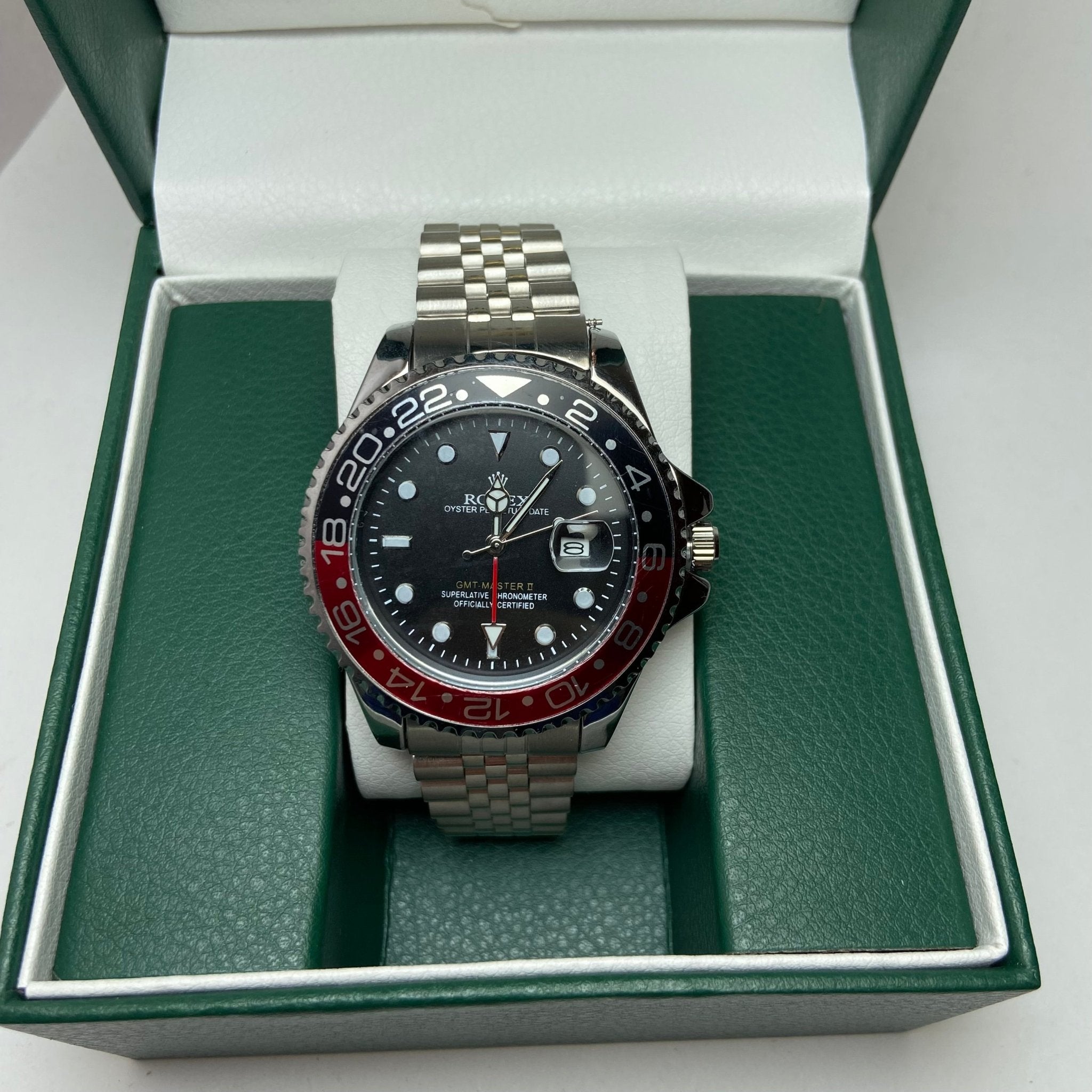 Rolex GMT MASTER II For Him - Black and Red Bezel - Giiz store