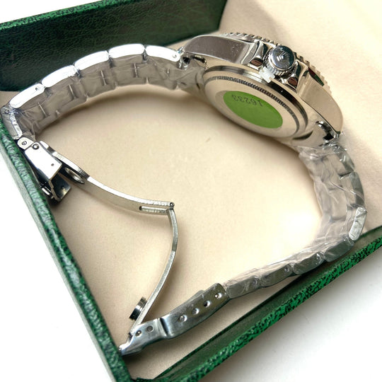 Rolex Submariner For Him "Hulk" - Stainless Steel with Green Dial and Bezel - Giiz store