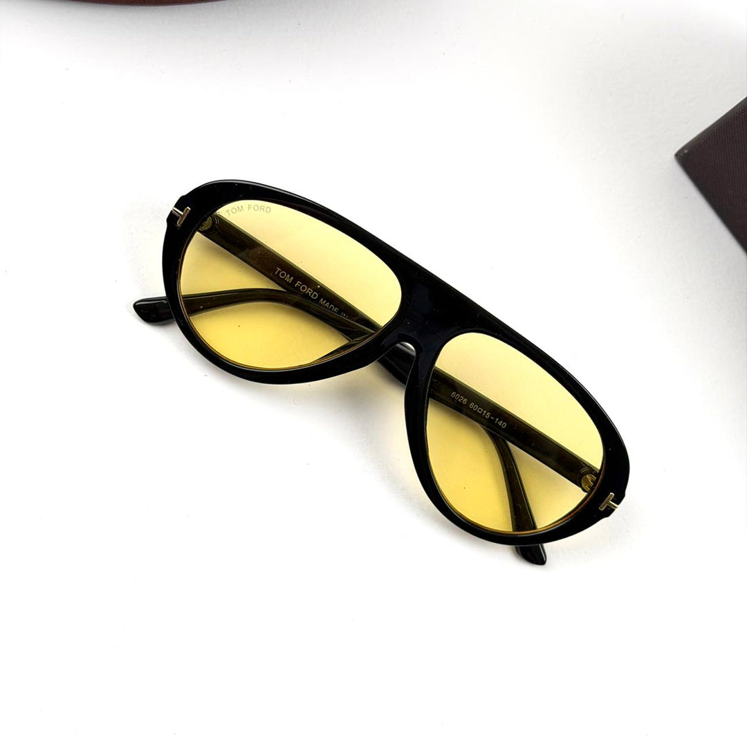 Tom Ford Camillo FT0988 - Yellow - Giiz store