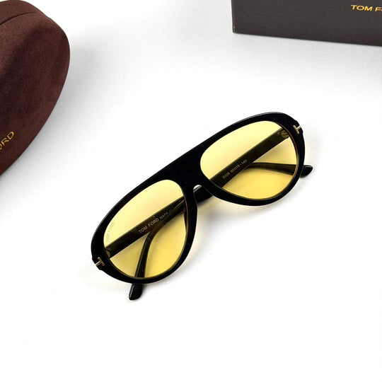 Tom Ford Camillo FT0988 - Yellow - Giiz store