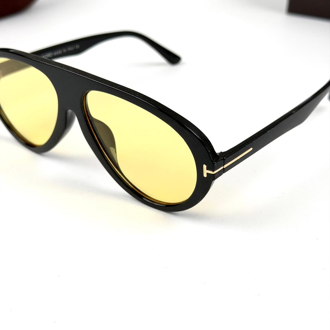 Tom Ford Camillo FT0988 - Yellow - Giiz store