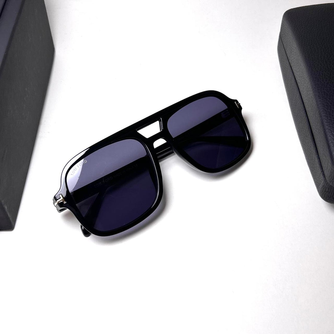 Tom Ford Falconer – Black - Giiz store